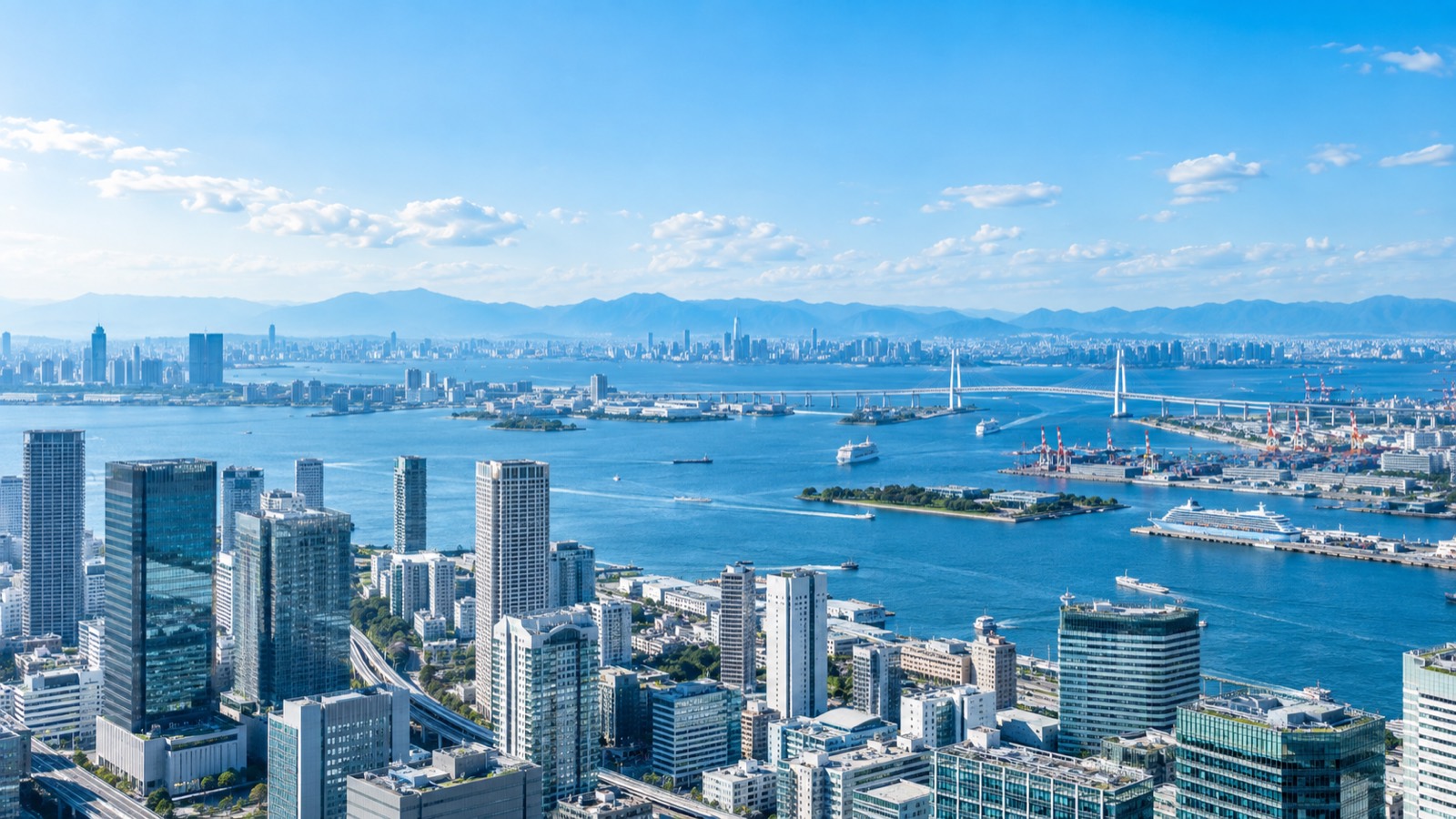 海と空に開けた都市のイメージ